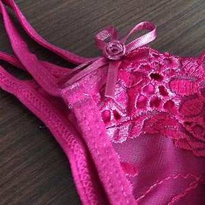 Calcinha Monara em Microfibra e Tule. Fucsia Calcinha Monara em Microfibra e Tule. Fucsia