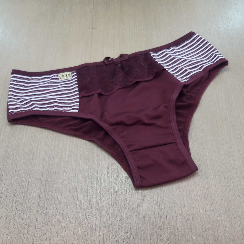 Tanga Cissa Vinho Tanga Cissa Vinho