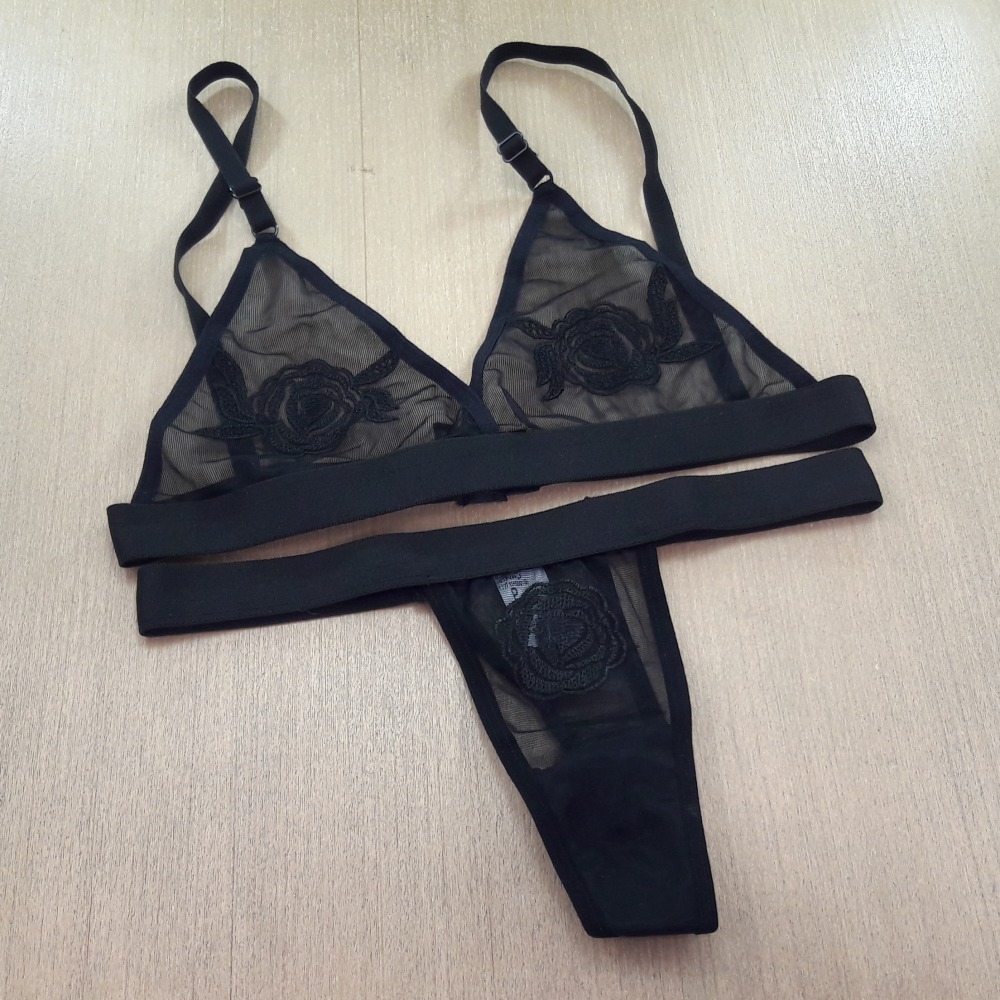 Conjunto Tule Bordado Preto