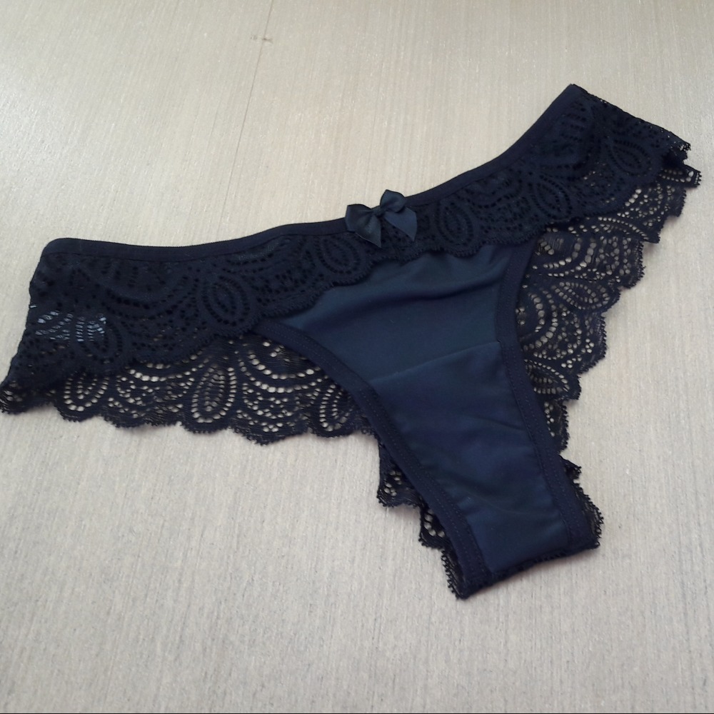 Tanga Detalhe Costas Renda Preto