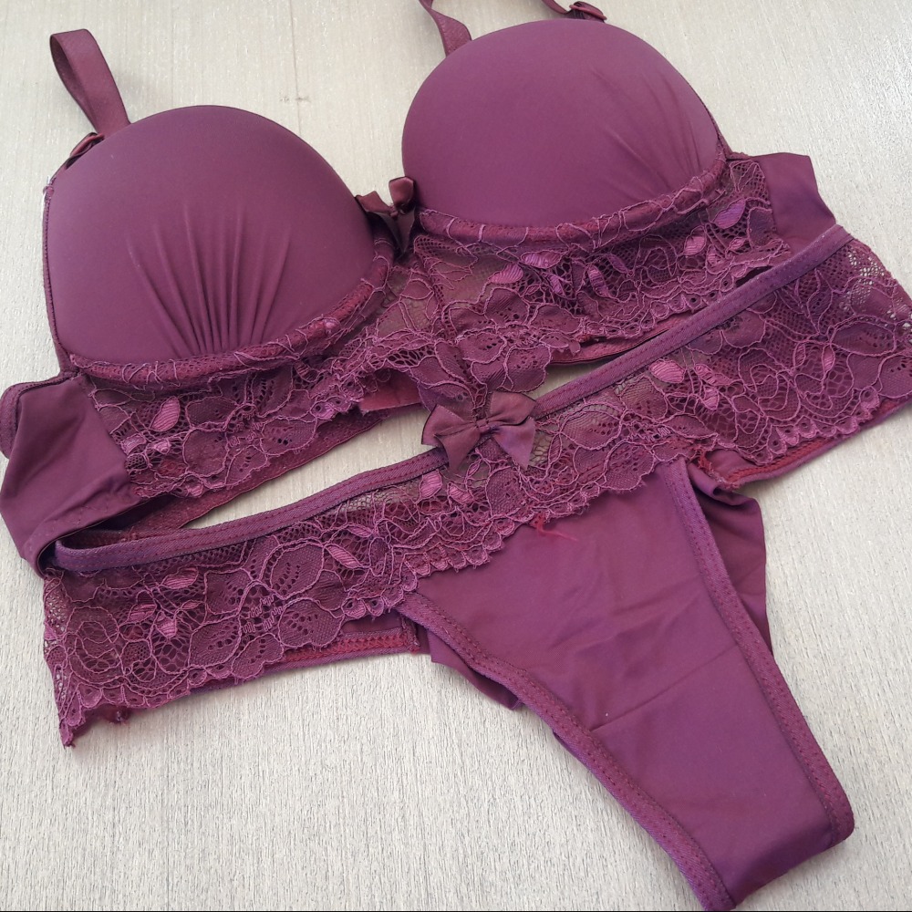 Conjunto Cludia Vinho