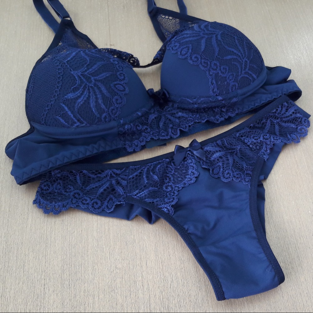 Conjunto Decote Azul Marinho