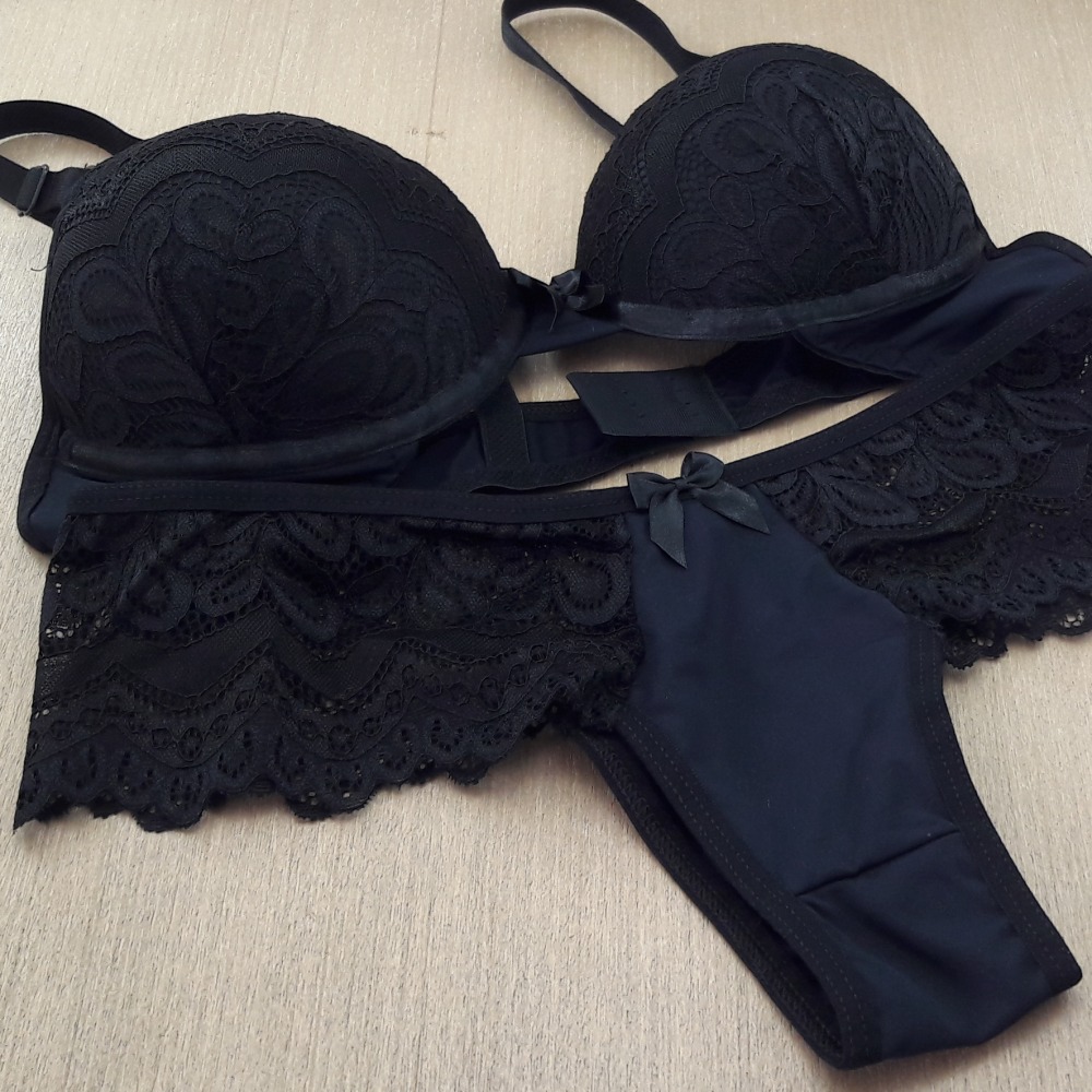 Conjunto Thais Preto