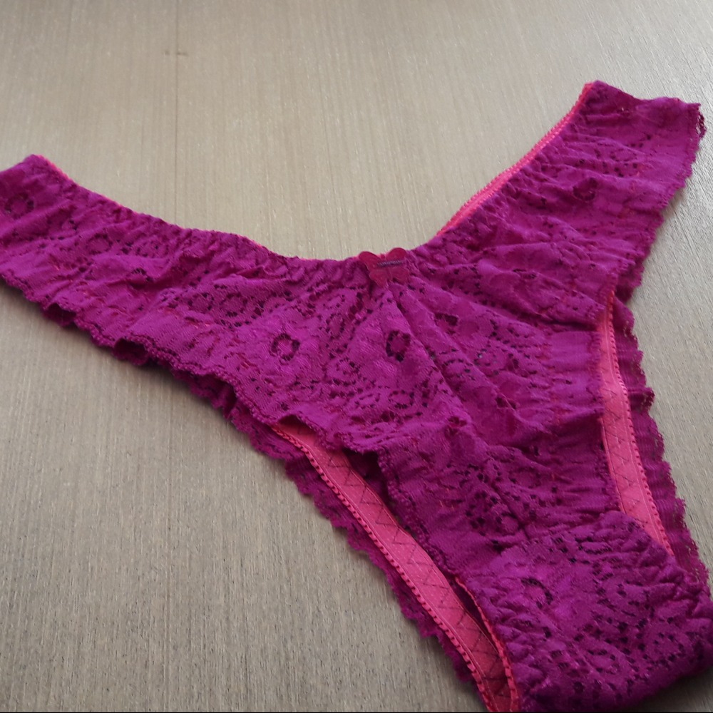 Tanga Rendada Plus Fcsia