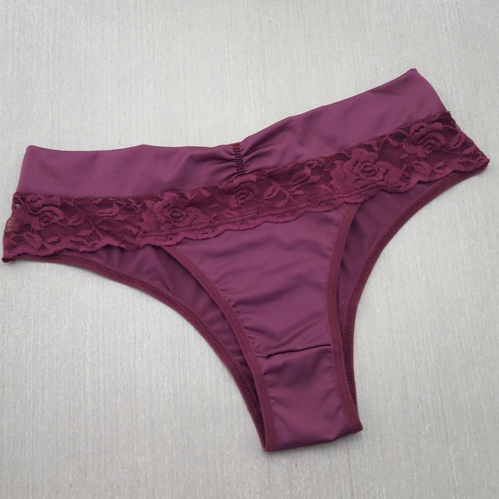 Calcinha Telma Vinho