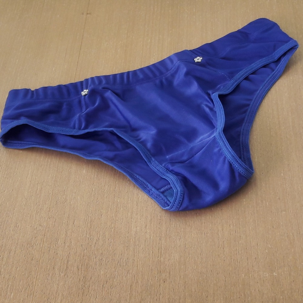 Calça Jaqueline Azul Bic Calça Jaqueline Azul Bic