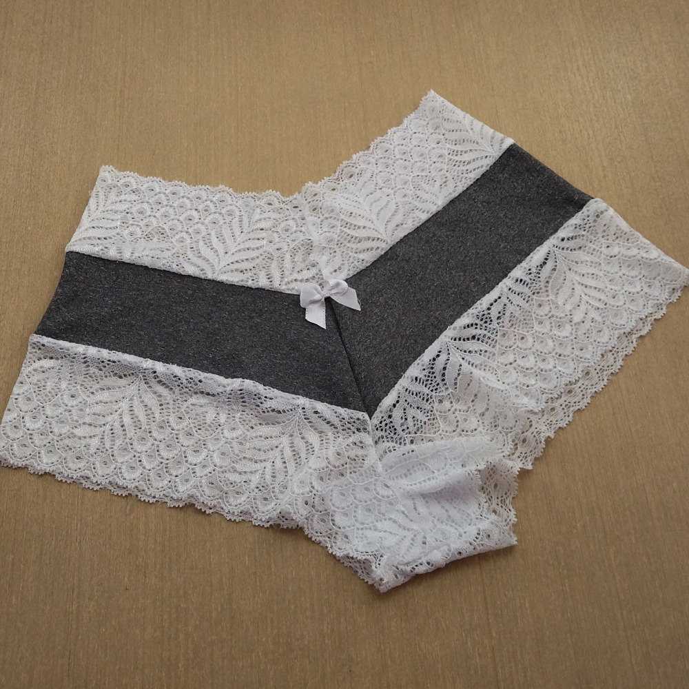 Calesson Eloa Renda Branca/ Mescla