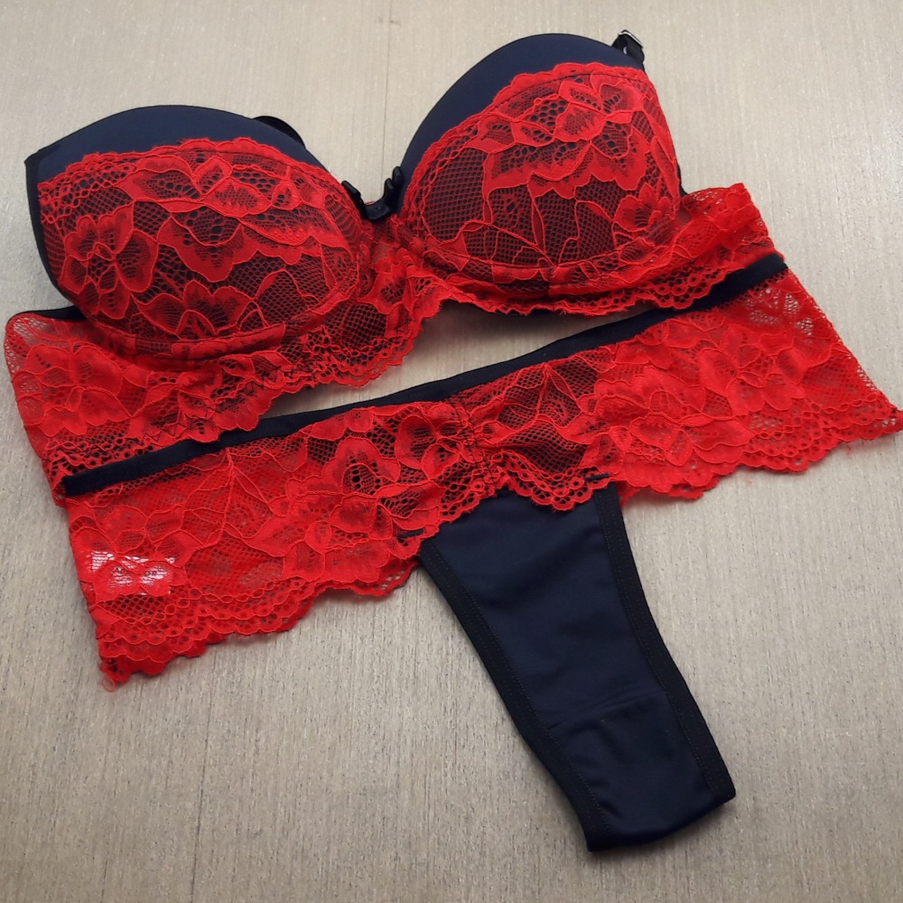 Conjunto Felipa Renda Vermelho/ Preto