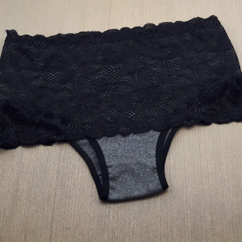 Calcinha Teka Renda Preta