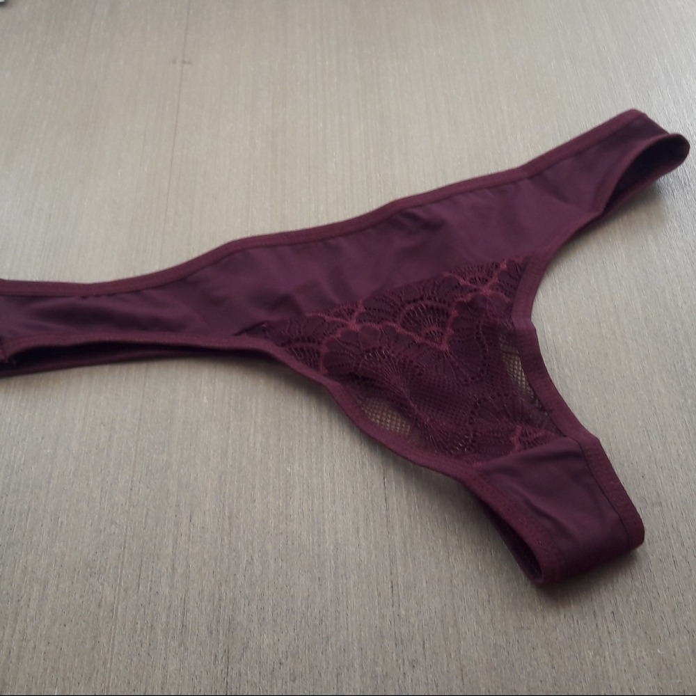 Calcinha Estela Vinho