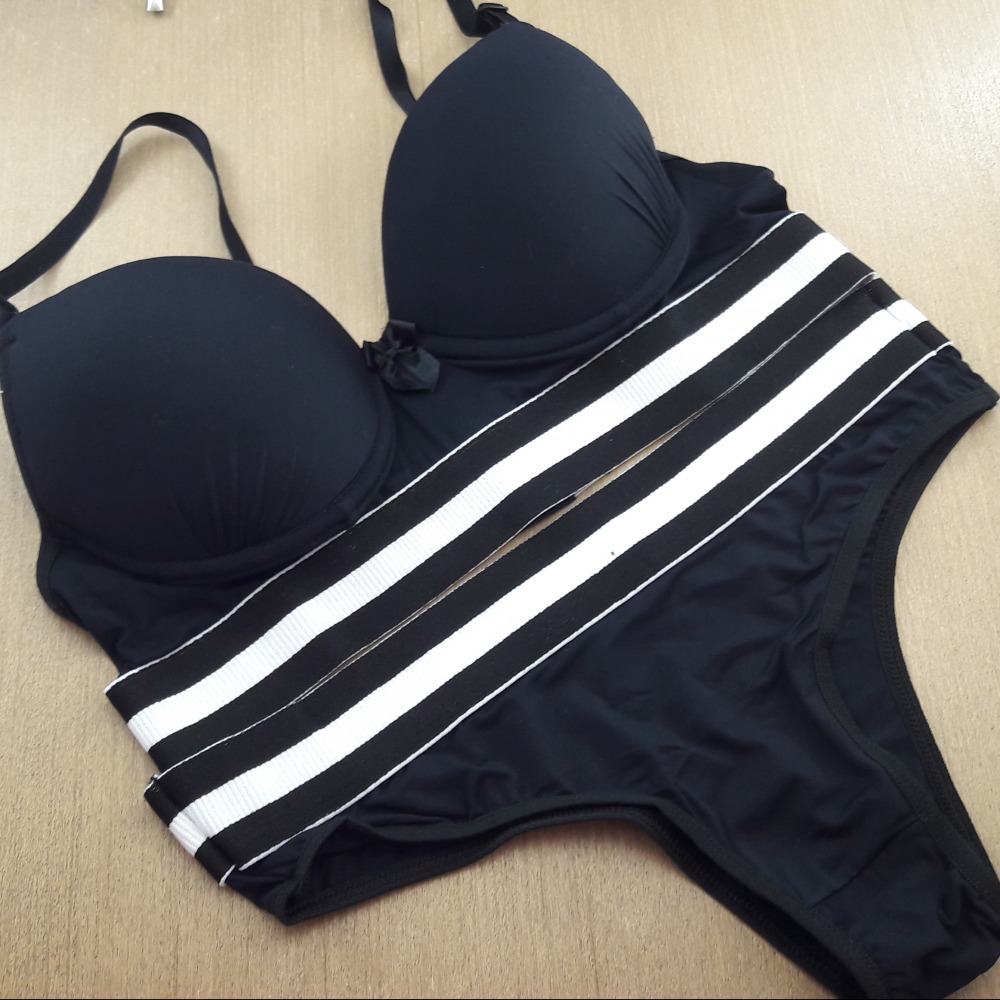 Conjunto Elstico Tricolor Preto