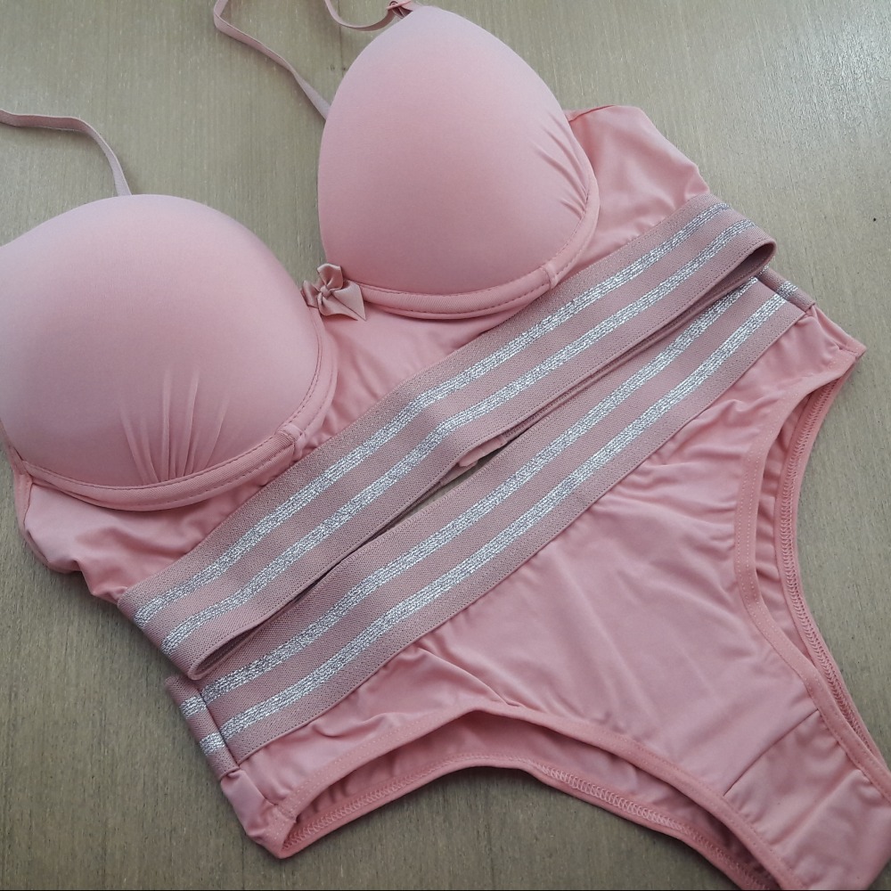 Conjunto Elstico Tricolor Romance