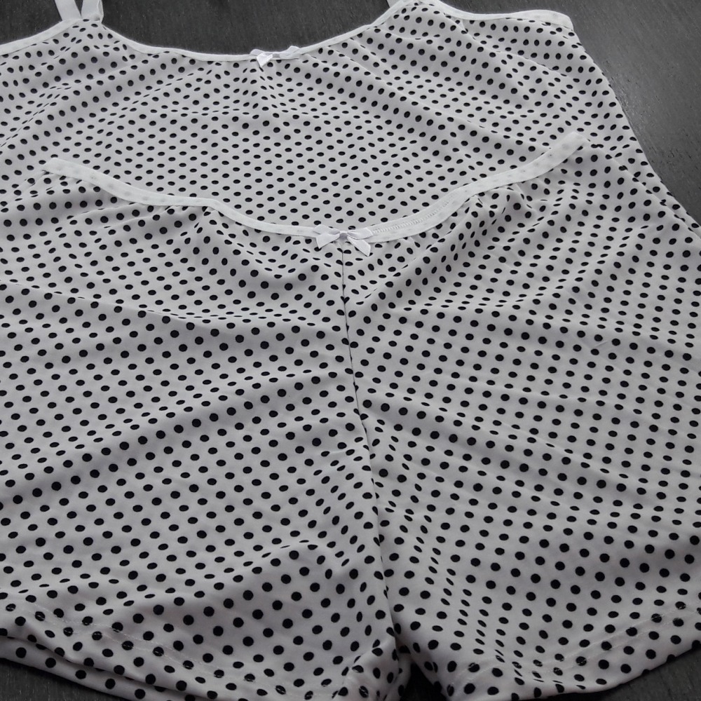 Short Doll Ruana Branco/ Po Preto