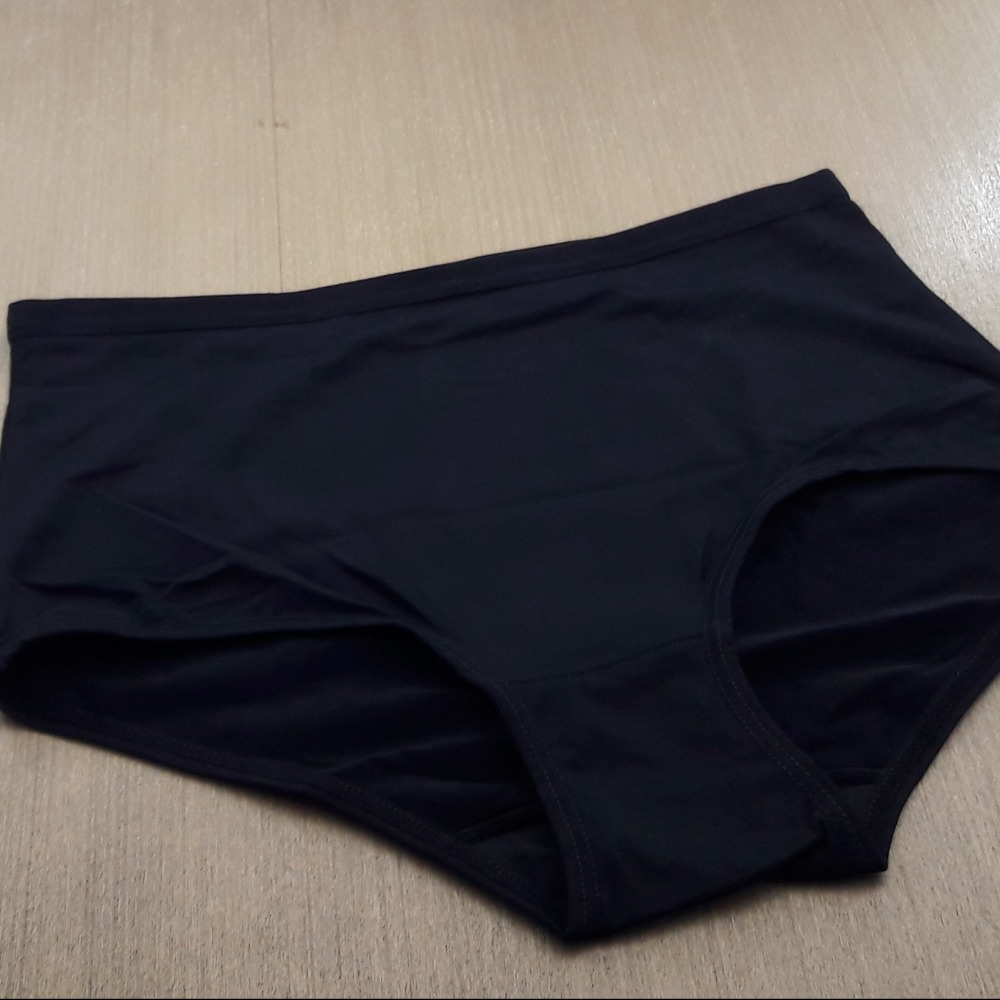 Cala em Microfibra de Poliamida Preto