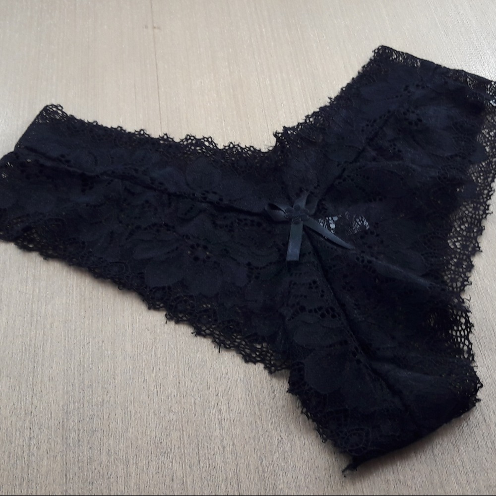 Calcinha Rendada Preto