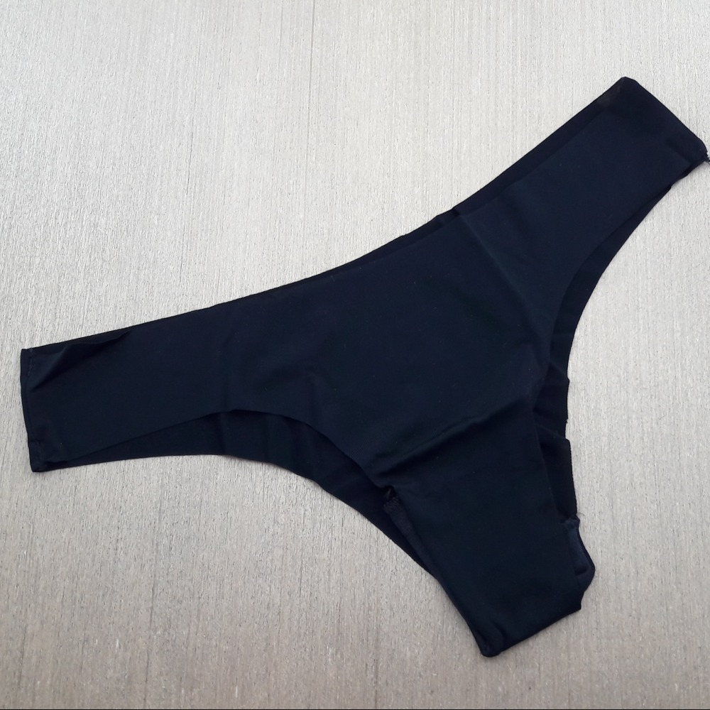 Tanga Biqu�ni sem Costura Preto