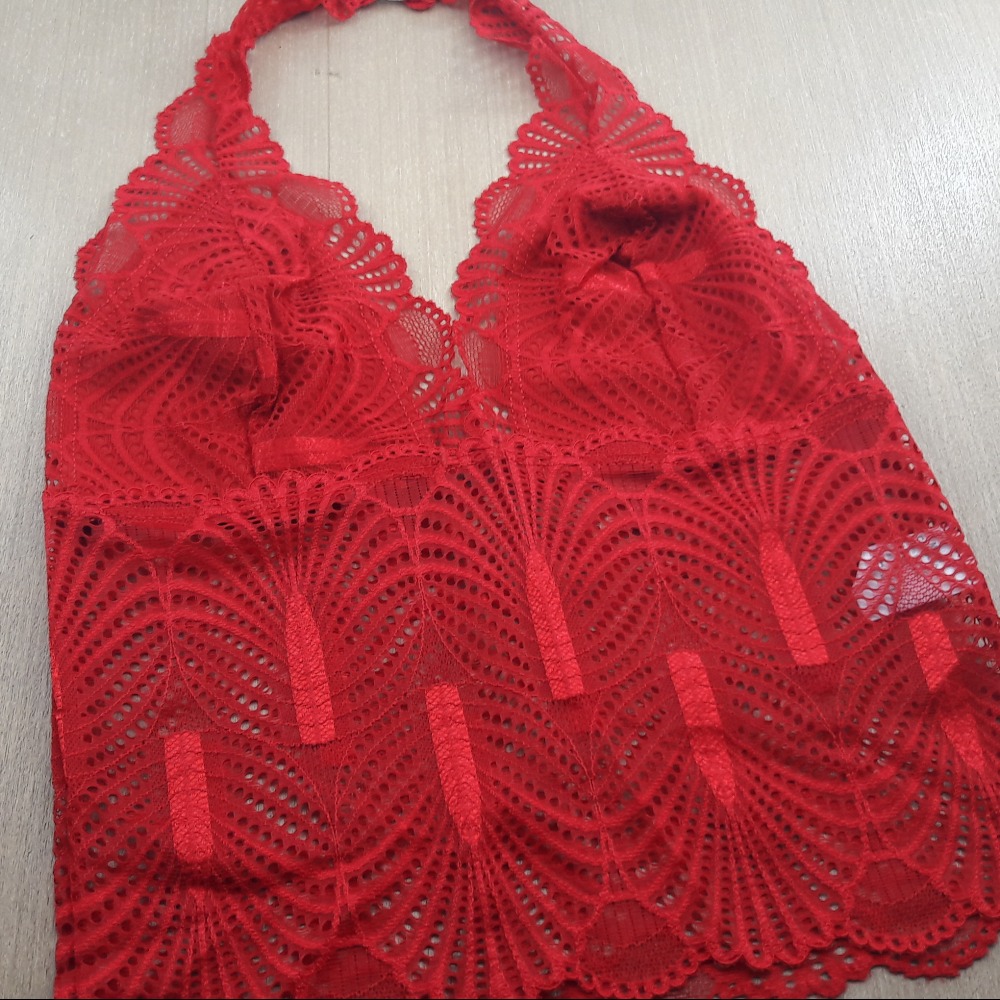 Cropped Frente nica em Renda Rubi