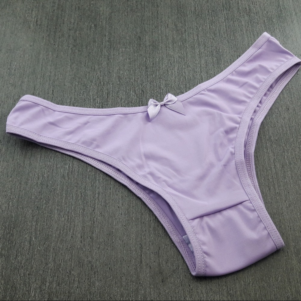 Calcinha Bsica em Microfibra Lavanda