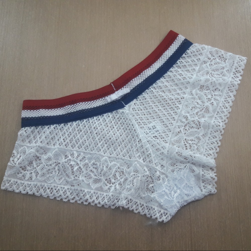 Calcinha Rendada Paola Branco