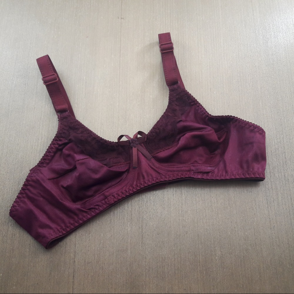 Suti� Maria em Microfibra de Poliamida Vinho