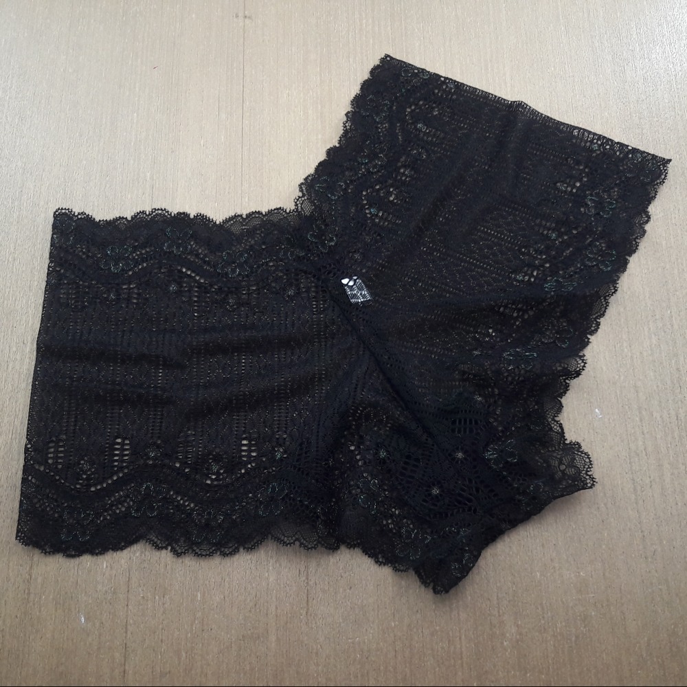 Calcinha Caleon Rendado Preto