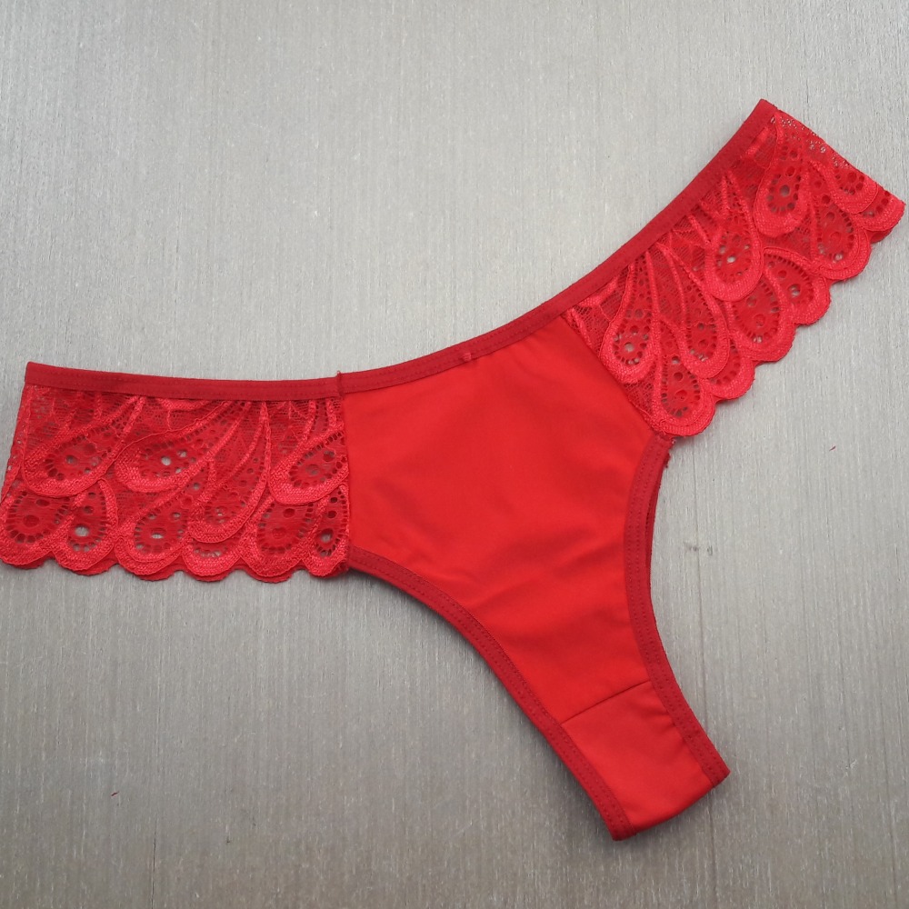 Calcinha com Renda Lateral Vermelho