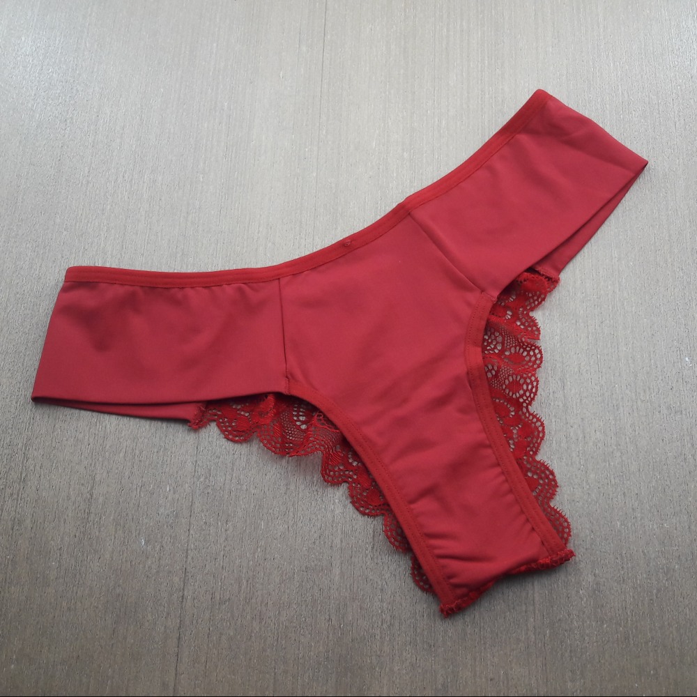 Tanga Lateral Dupla Costas em Renda Rubi