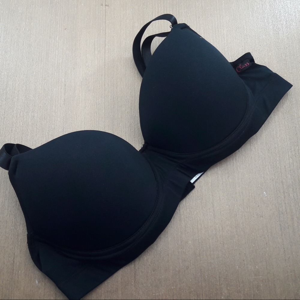 Sutiã com Bojo Plus Size Reforçado Preto Sutiã com Bojo Plus Size Reforçado Preto