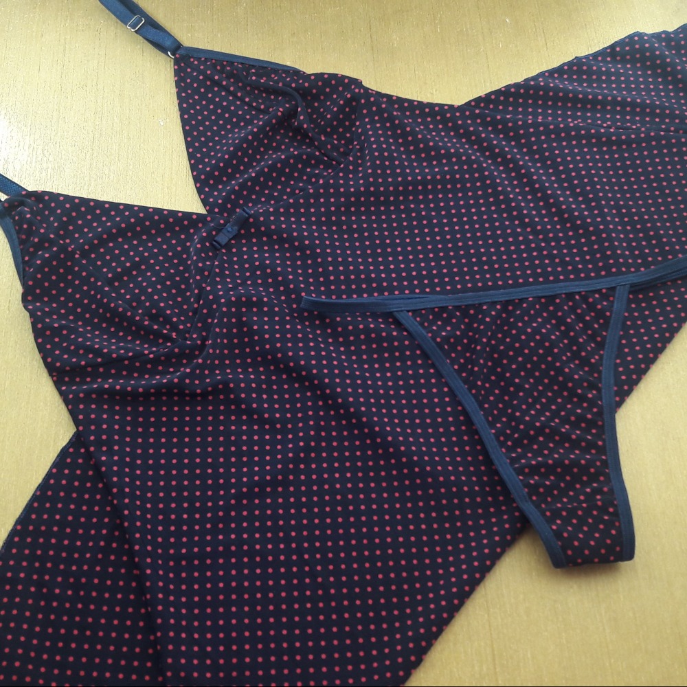 Camisola Sandy Azul Marinho/Po Rosa