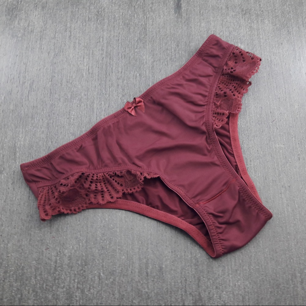 Calcinha em Microfibra e Renda Lateral Vinho