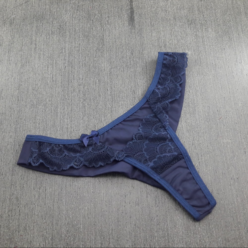 Tanga Fio Duplo Detalhe em Renda Azul Marinho