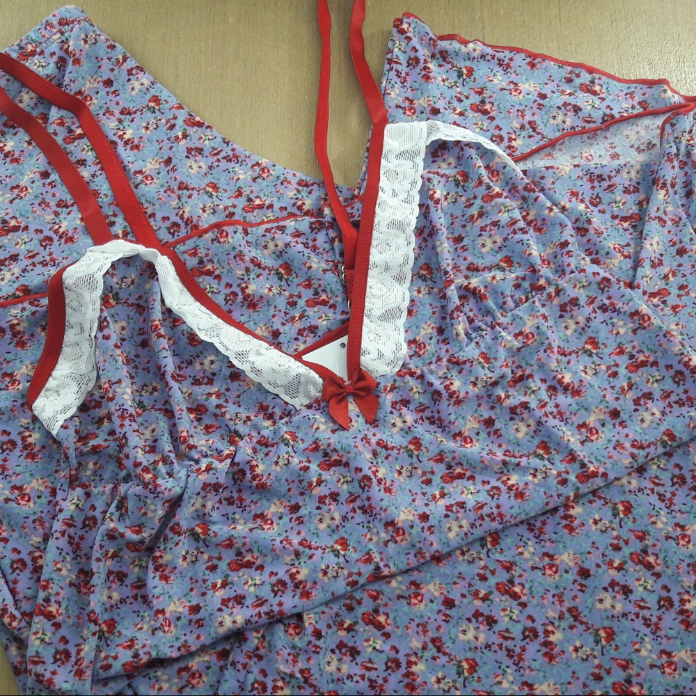 Pijama de Alcinha e Cala Lils/Flores