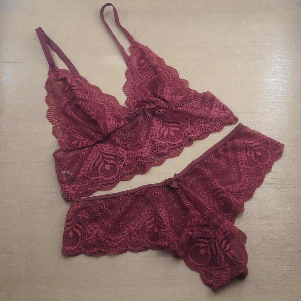 Conjunto Rendado sem Bojo Vinho