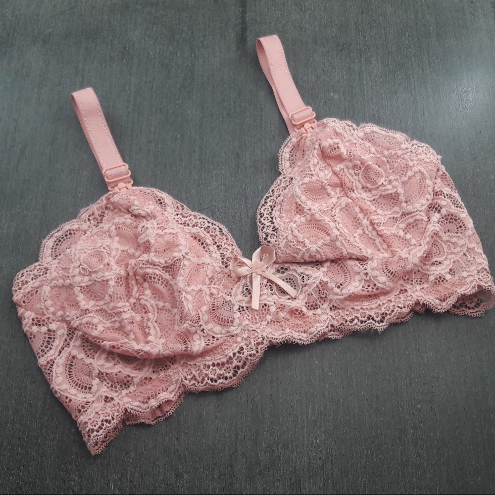 Suti Amamentao de Renda Romance