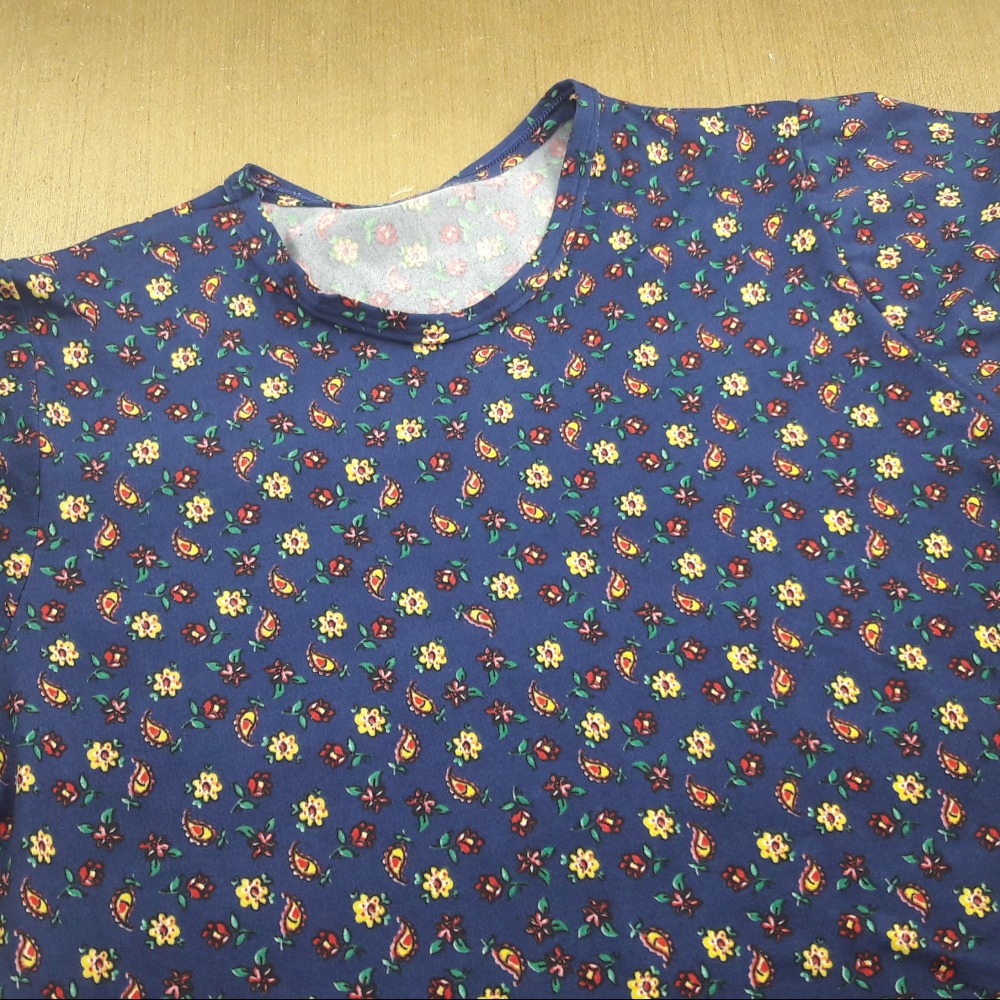 Camisola Suede Manga Curta Azul Marinho Estampado