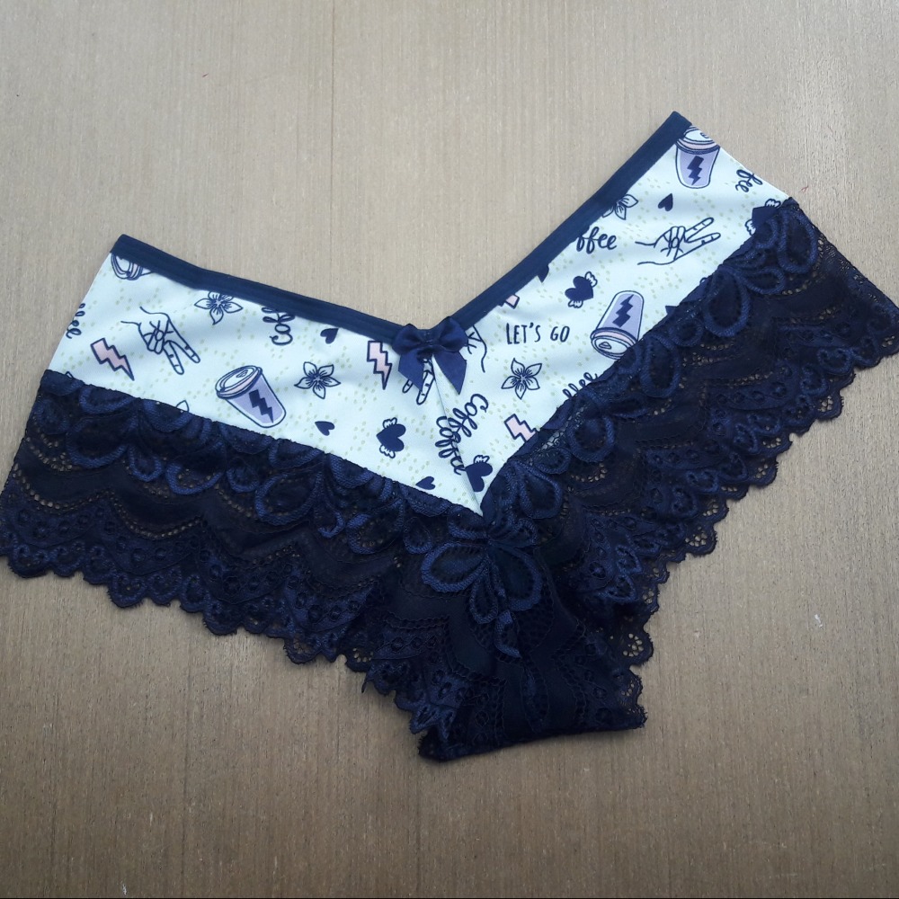 Caleon Eduarda Renda Azul Marinho/Estampas Variadas