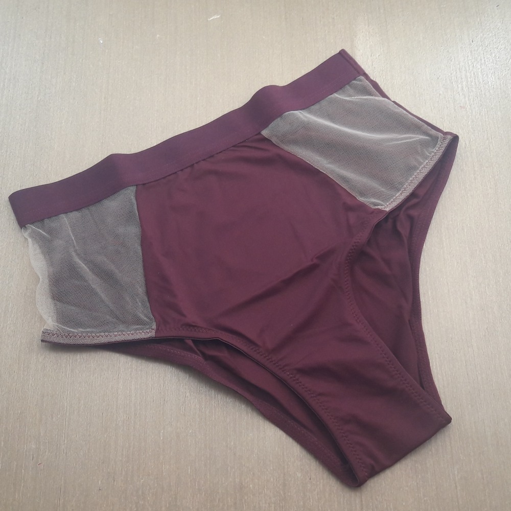 Cala Microfibra e Tule Vinho