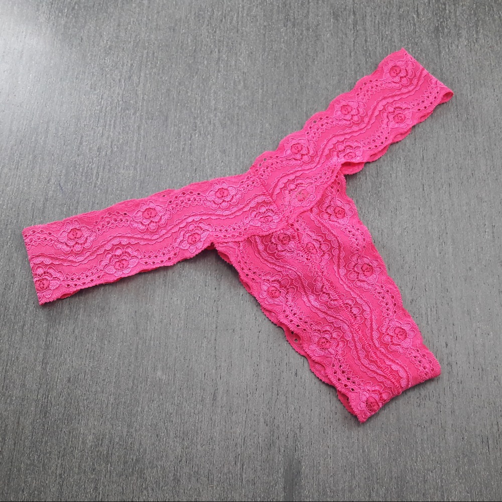 Tanga sem Vis em Renda Rosa Pink