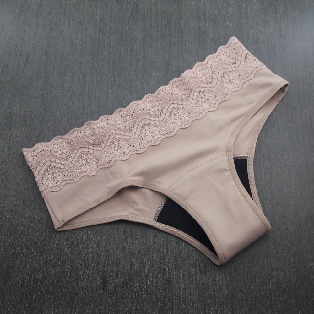 Cala Absorvente com Cintura em Renda Chocolate