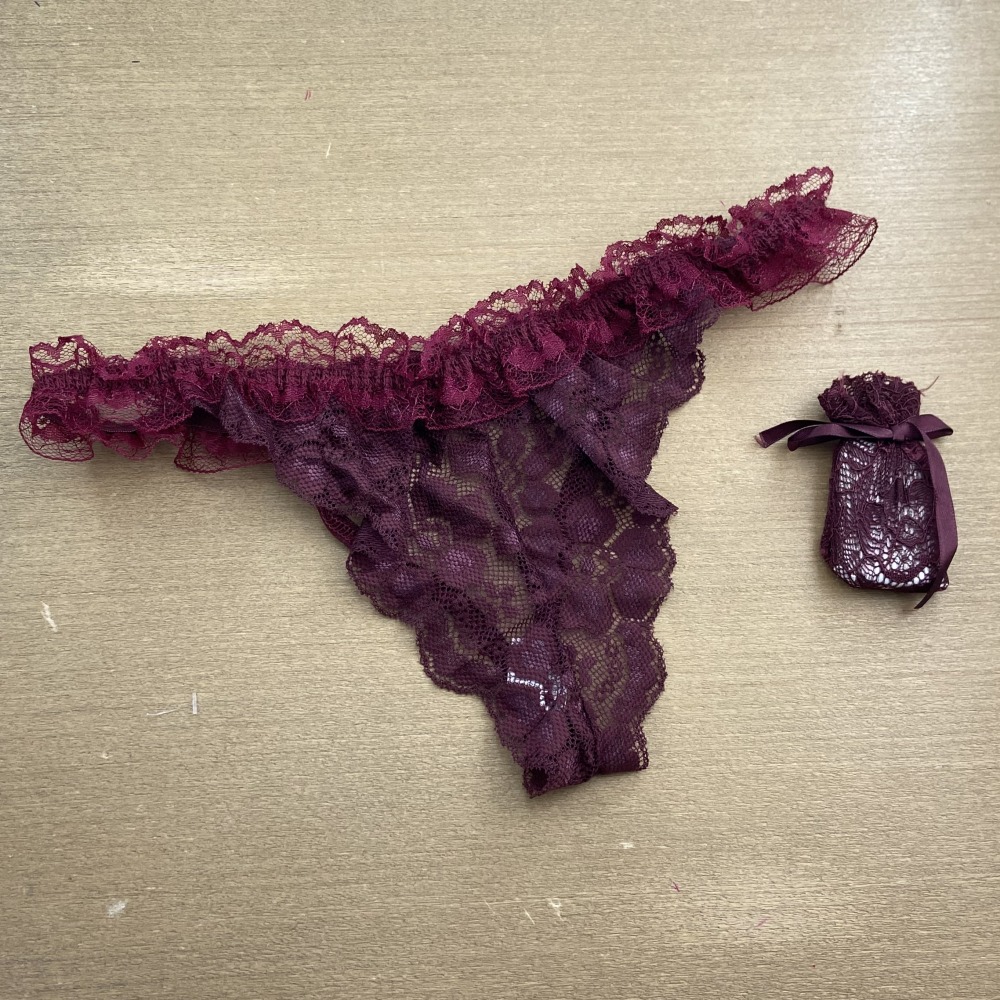 Tanga Perfumada Vinho