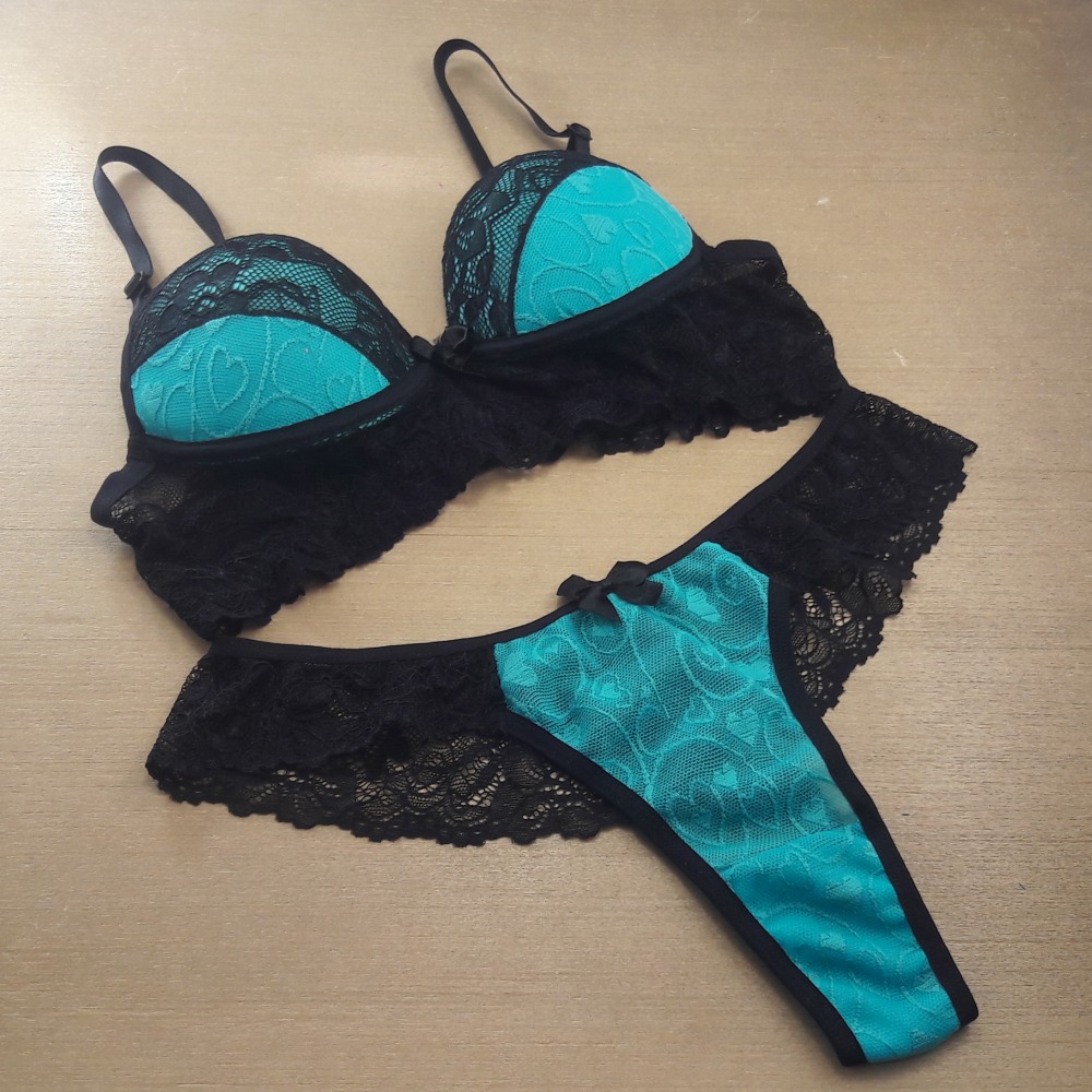 Conjunto Larah Preto/Verde Tamy
