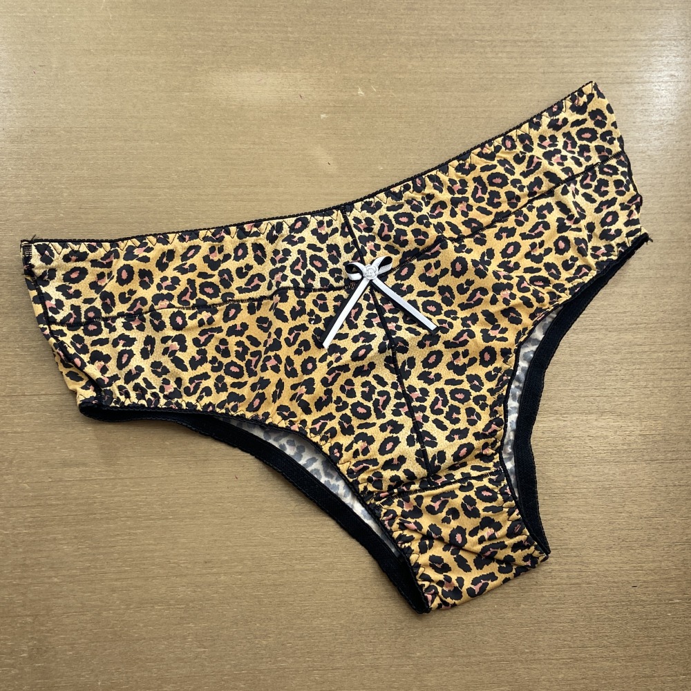 Tango Rosset Estampado Preto Animal Print