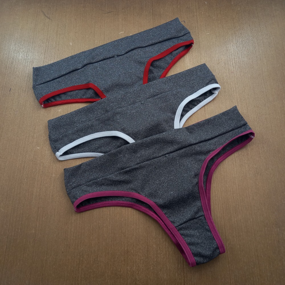 Kit com 3 Calcinhas Mescla Cs Duplo Frontal Cores Sortidas