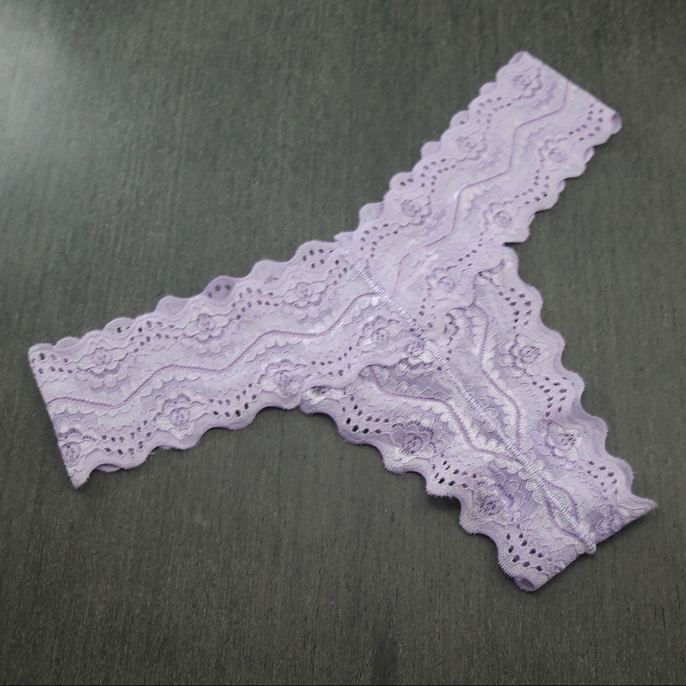 Tanga sem Vis em Renda Lavanda