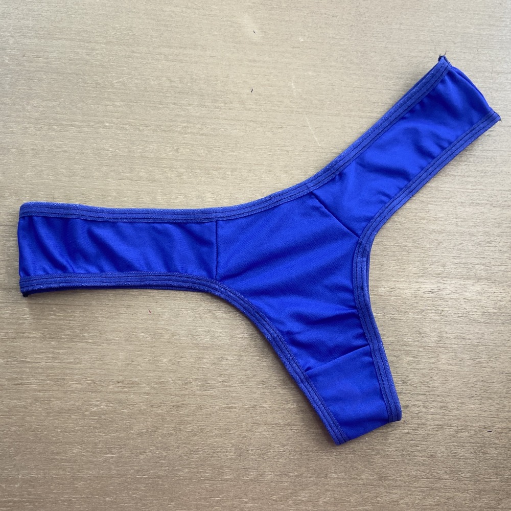 Tanga Bsica em Polister Azul Bic