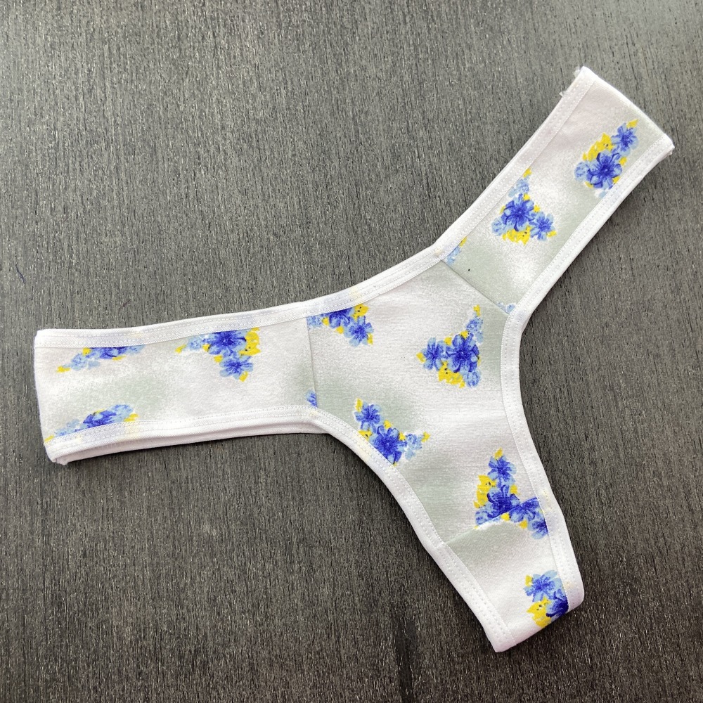 Tanga Fio B�sica Estampada Vi�s Branco/Estampas Variadas