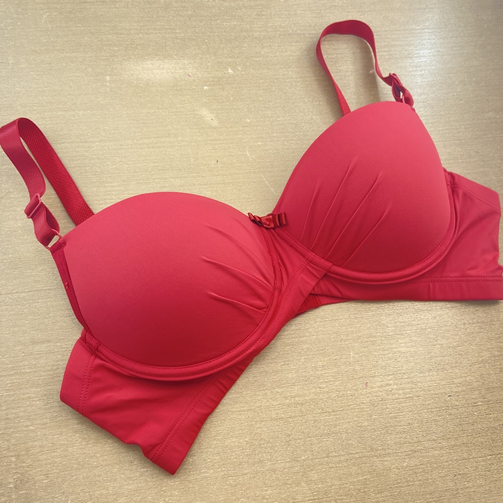 Sutiã com Bojo Plus Size Transpassado Rubi Sutiã com Bojo Plus Size Transpassado Rubi