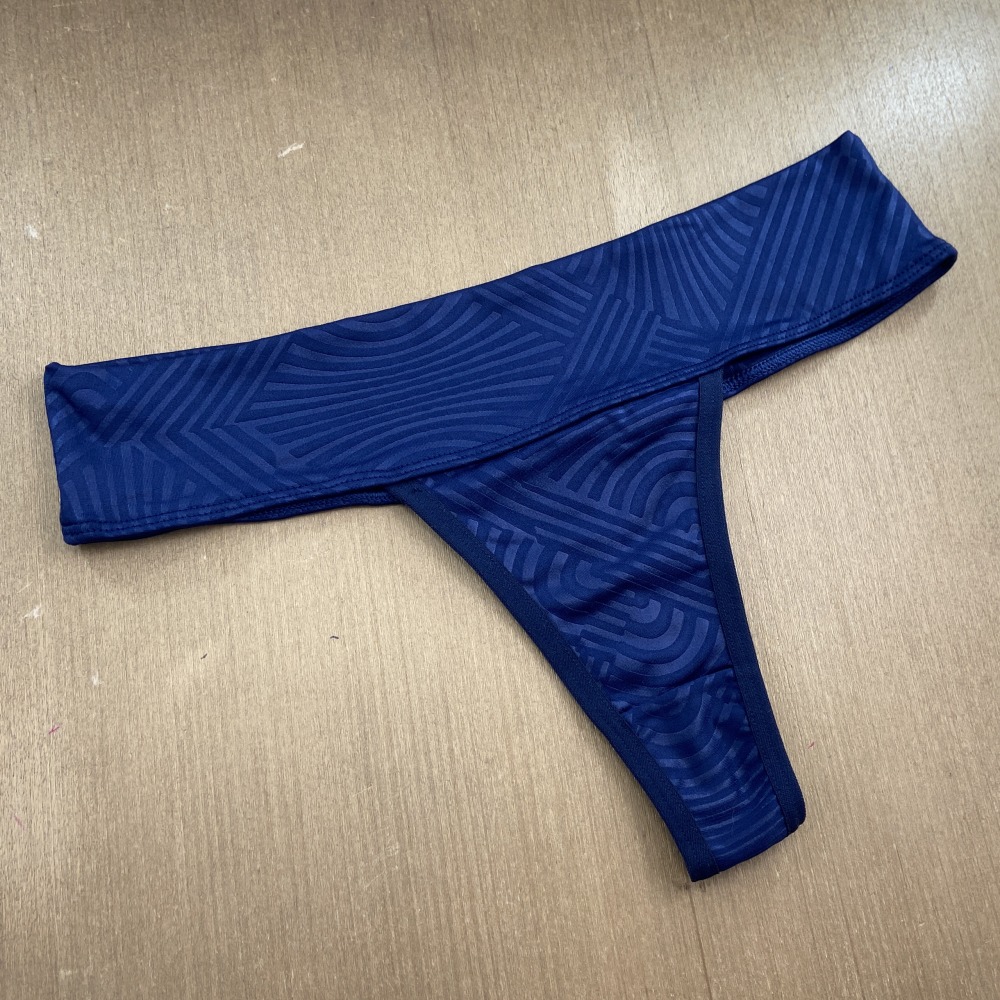 Calça Cós Fio Duplo Azul Marinho Calça Cós Fio Duplo Azul Marinho