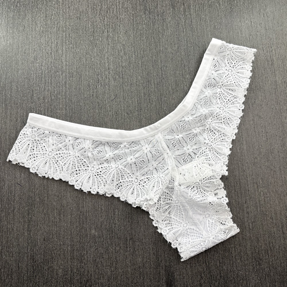 Tanga Fio em Renda Branco