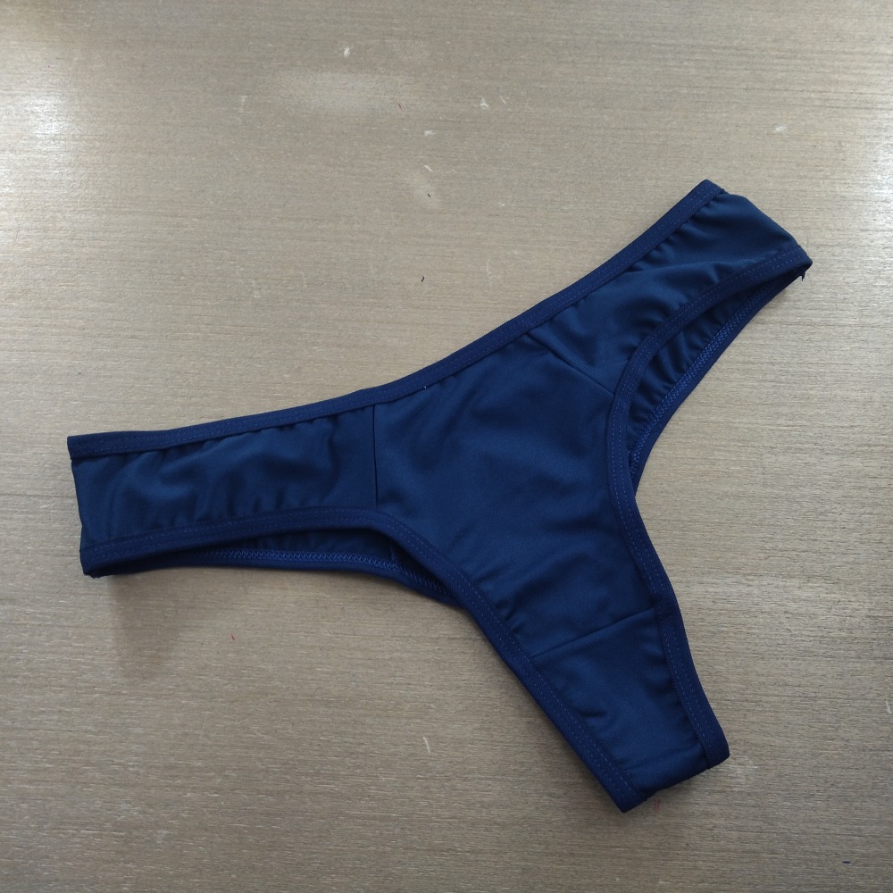 Tanga Bsica em Polister Azul Marinho